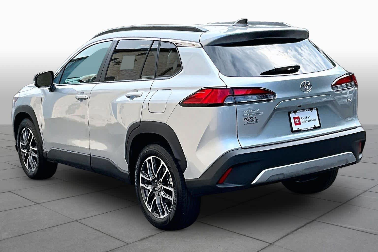 Certified 2026 Toyota Corolla Cross XLE w/ Convenience Package FWD image 12