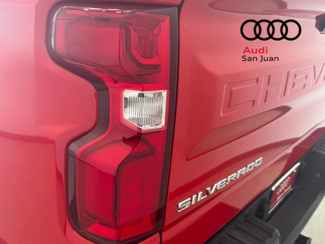 Used 2020 Chevrolet Silverado 1500 Custom Trail Boss w/ Custom Convenience Package AWD/4WD image 9