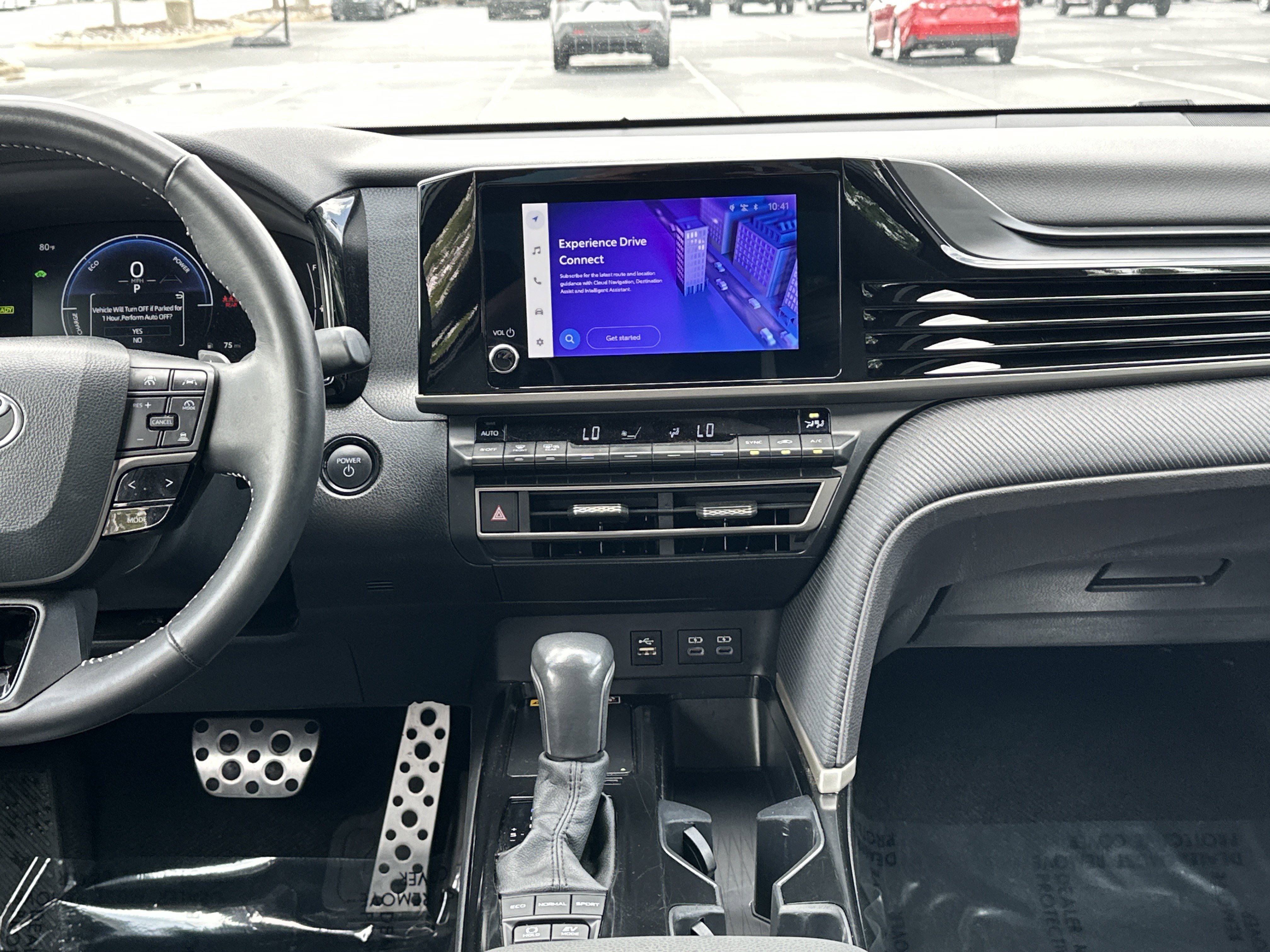 Certified 2025 Toyota Camry SE FWD image 30
