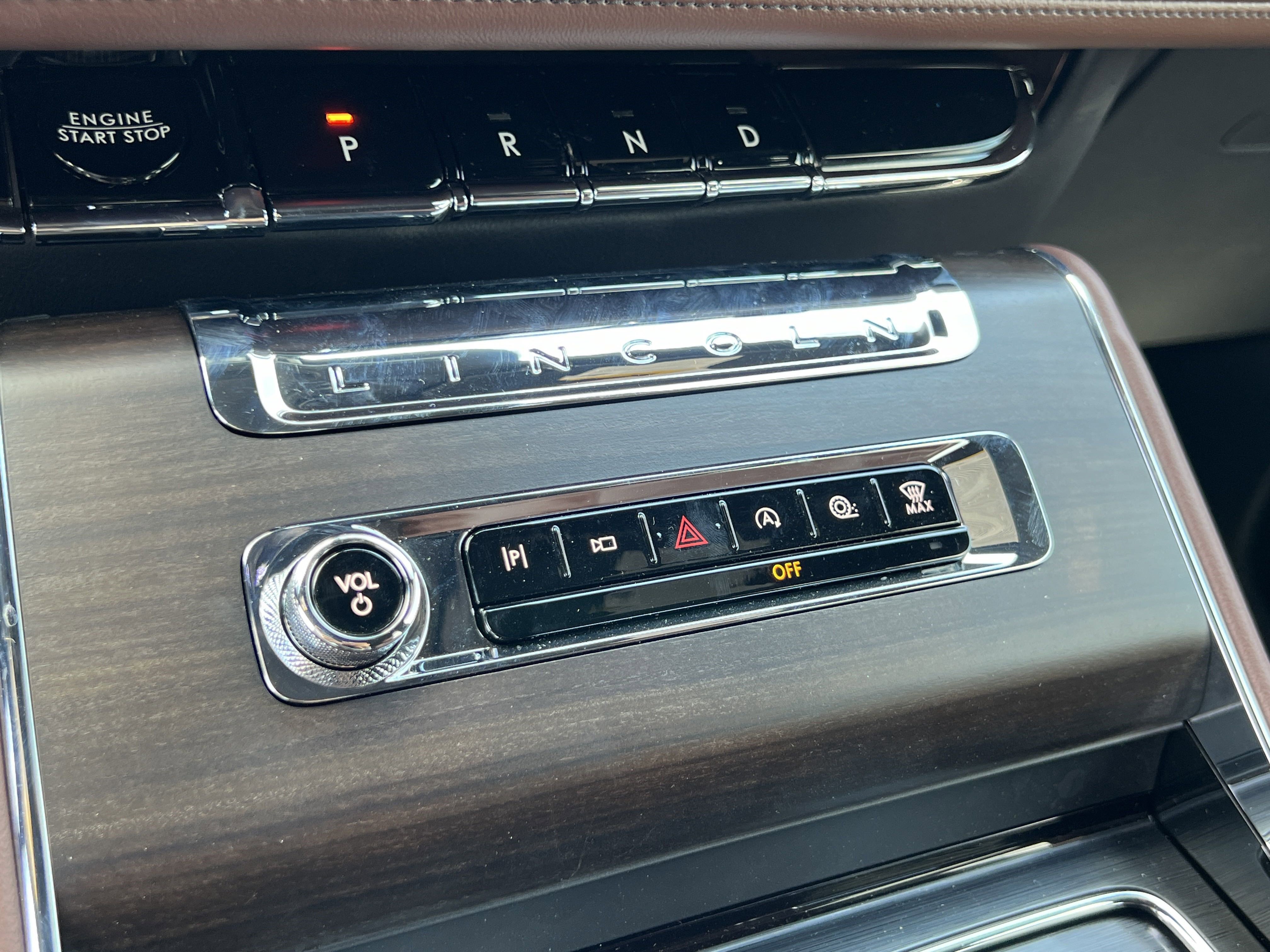 New 2025 Lincoln Aviator Reserve w/ Equipment Group 201A image 22