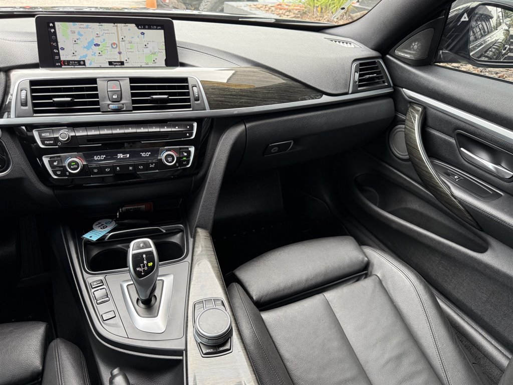 Used 2020 BMW 430i Coupe w/ M Sport Package RWD image 19