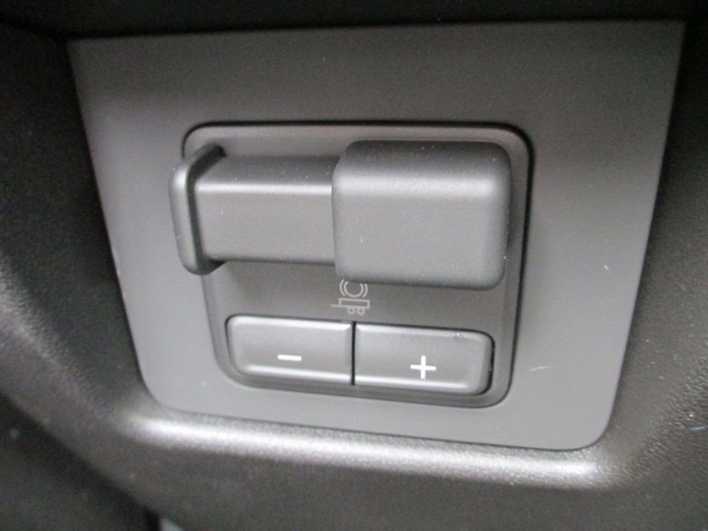 New 2026 GMC Canyon Elevation w/ Convenience Package AWD/4WD image 19
