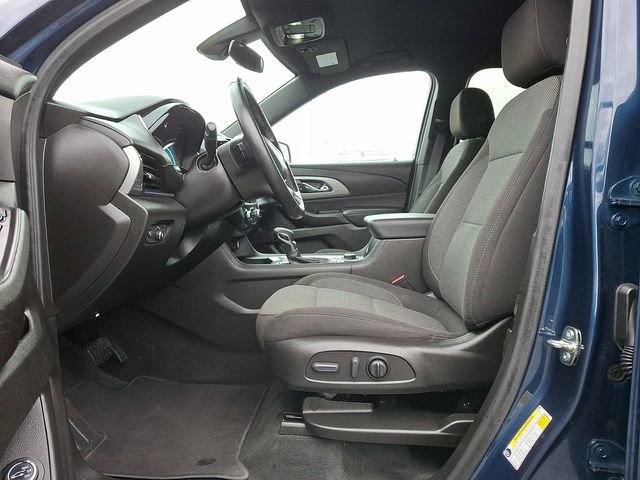 Used 2023 Chevrolet Traverse LT image 17