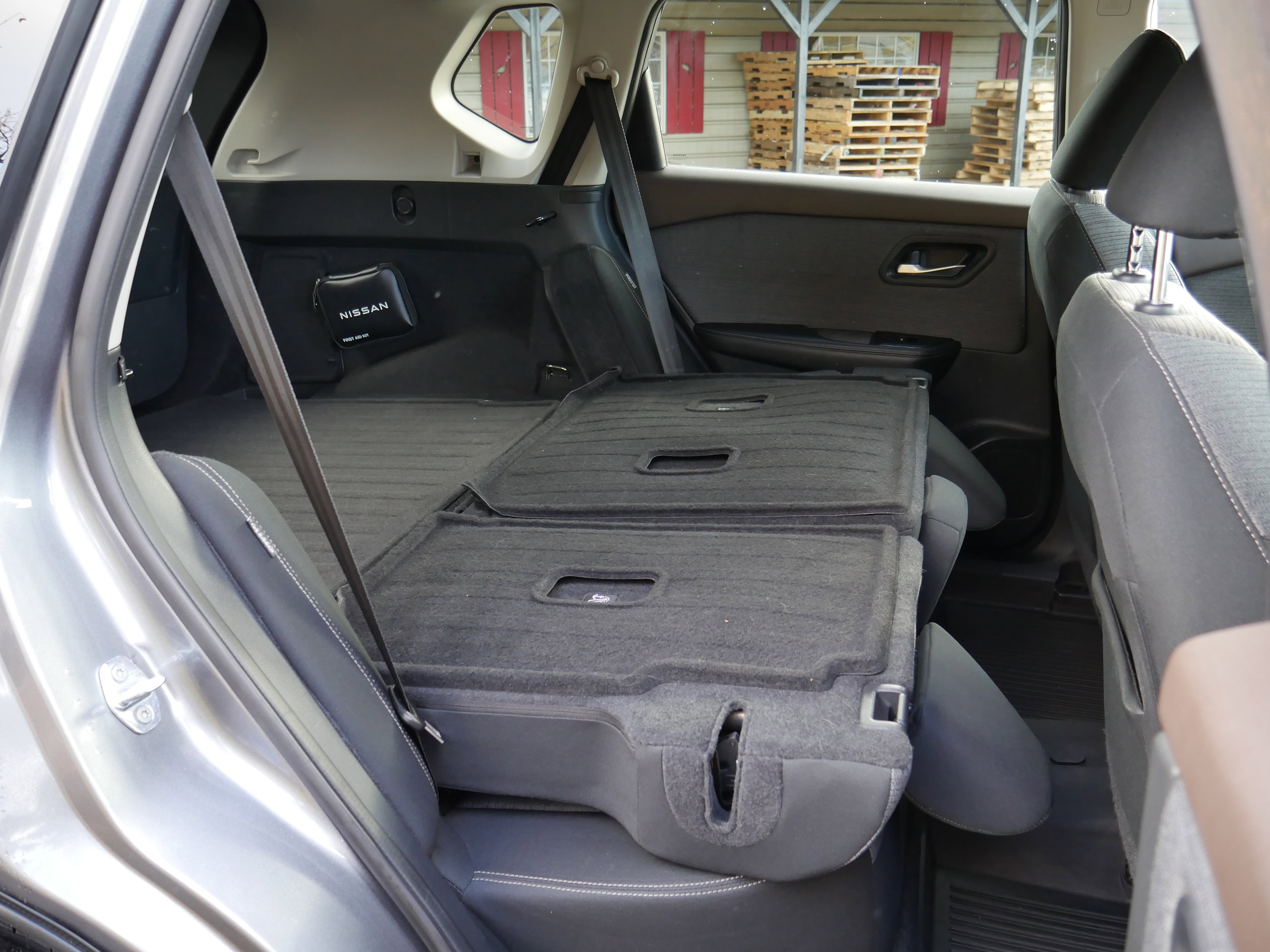 Certified 2022 Nissan Rogue SV image 25