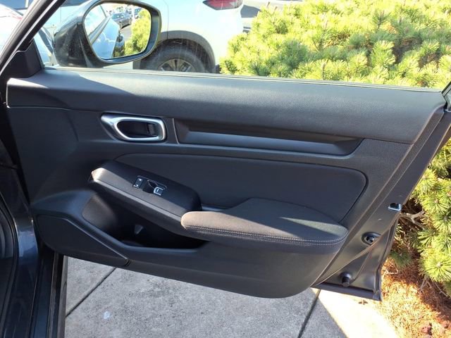 Used 2025 Honda Civic Sport image 16