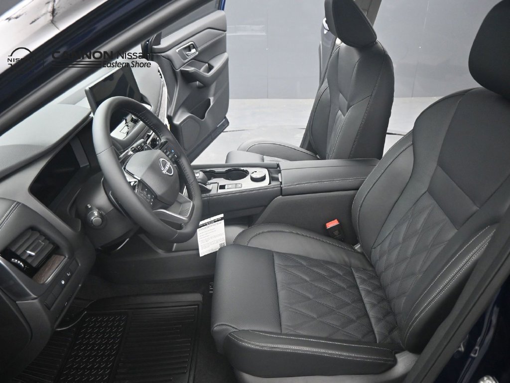 New 2026 Nissan Rogue Platinum w/ Platinum Premium Package AWD/4WD image 9