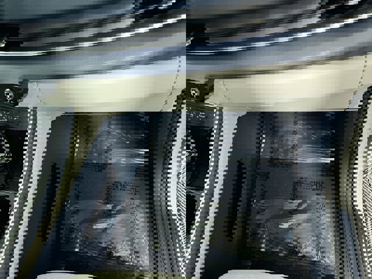 Certified 2026 Kia Carnival SX image 28