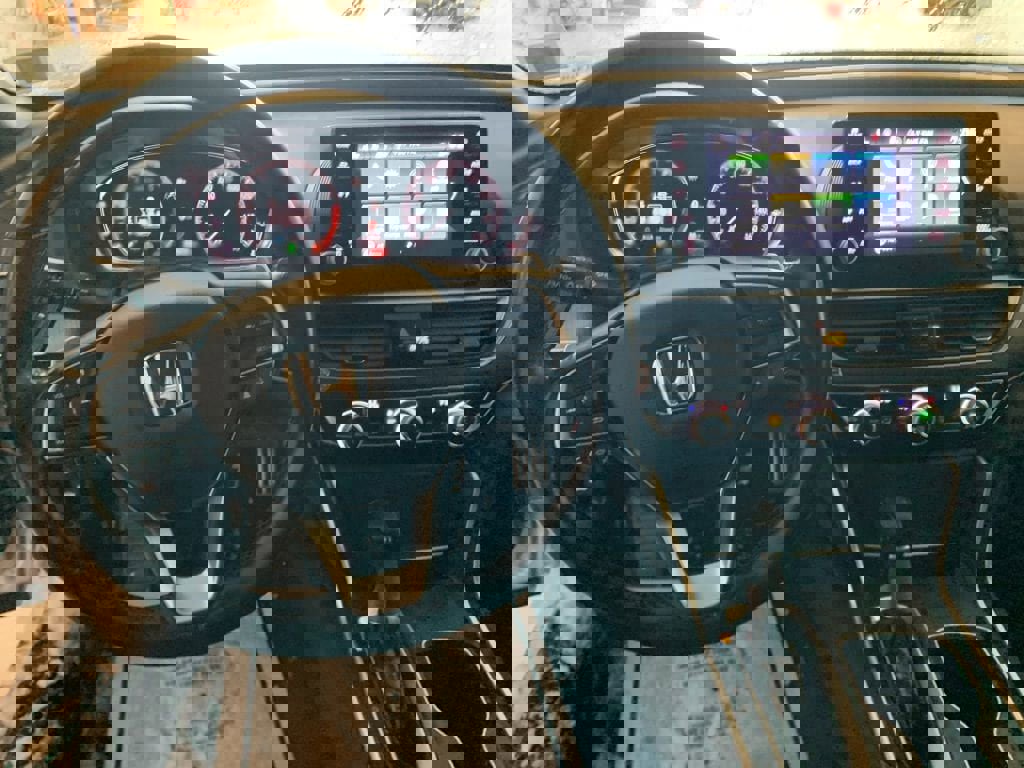 Used 2022 Honda Accord Sport image 16