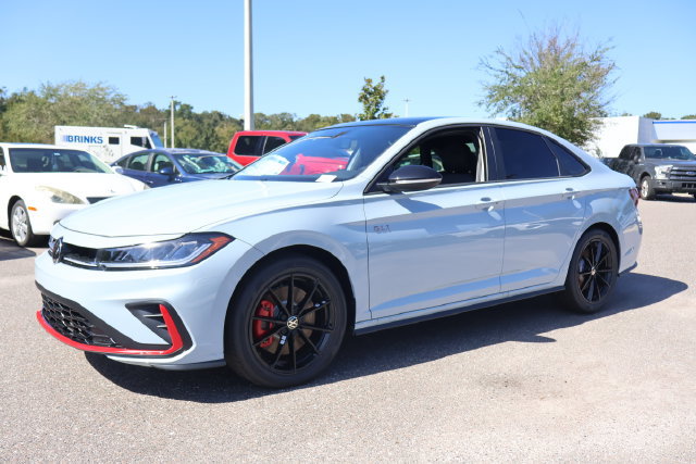 New 2026 Volkswagen Jetta GLI Autobahn FWD image 4