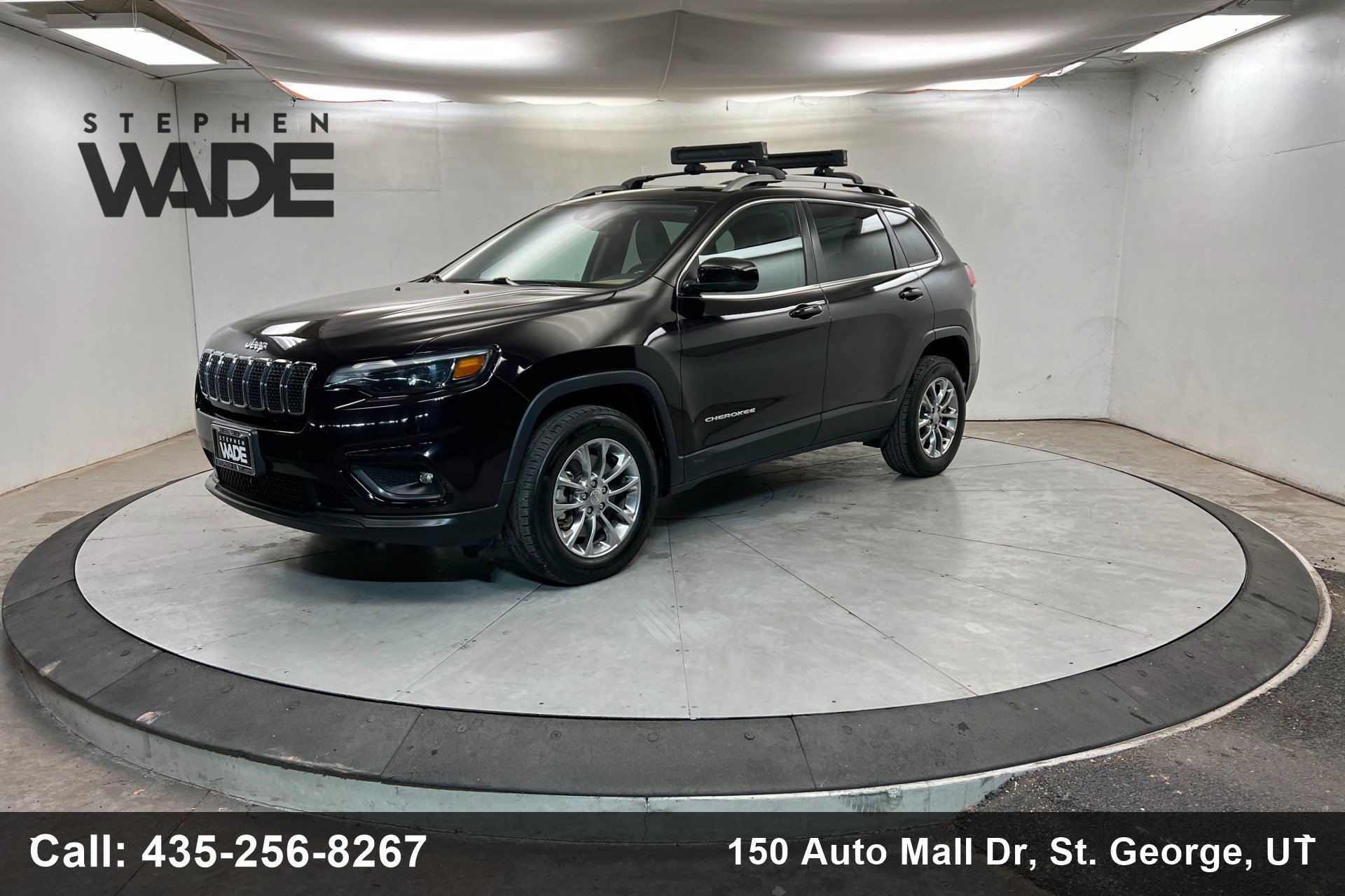 Used 2021 Jeep Cherokee Latitude Lux w/ Comfort/Convenience Group image 1