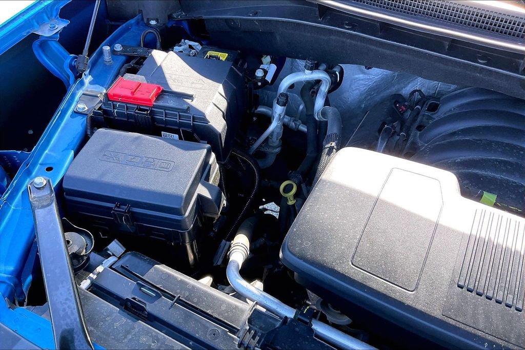 Used 2023 Chevrolet Silverado 1500 ZR2 image 32