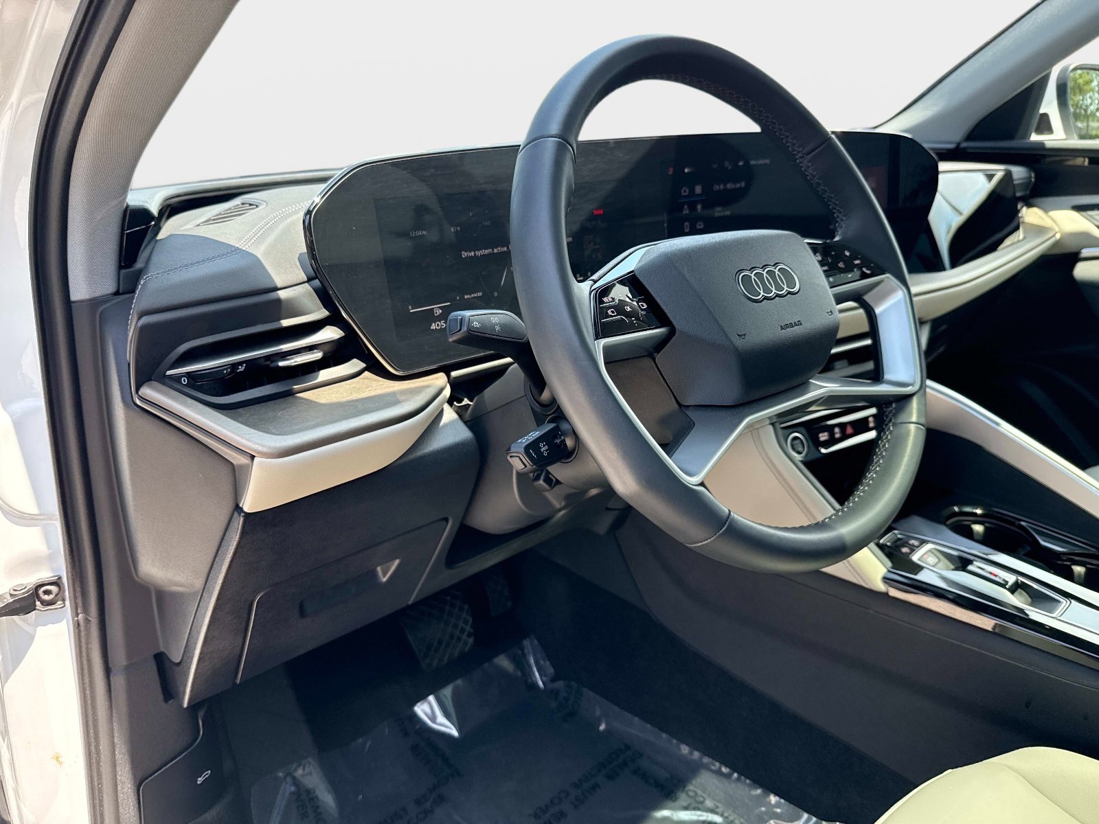 Used 2025 Audi Q5 Premium w/ Convenience Package AWD/4WD image 18