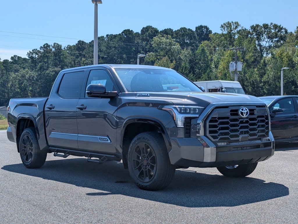 New 2026 Toyota Tundra Platinum w/ TRD Off-Road Package AWD/4WD image 7