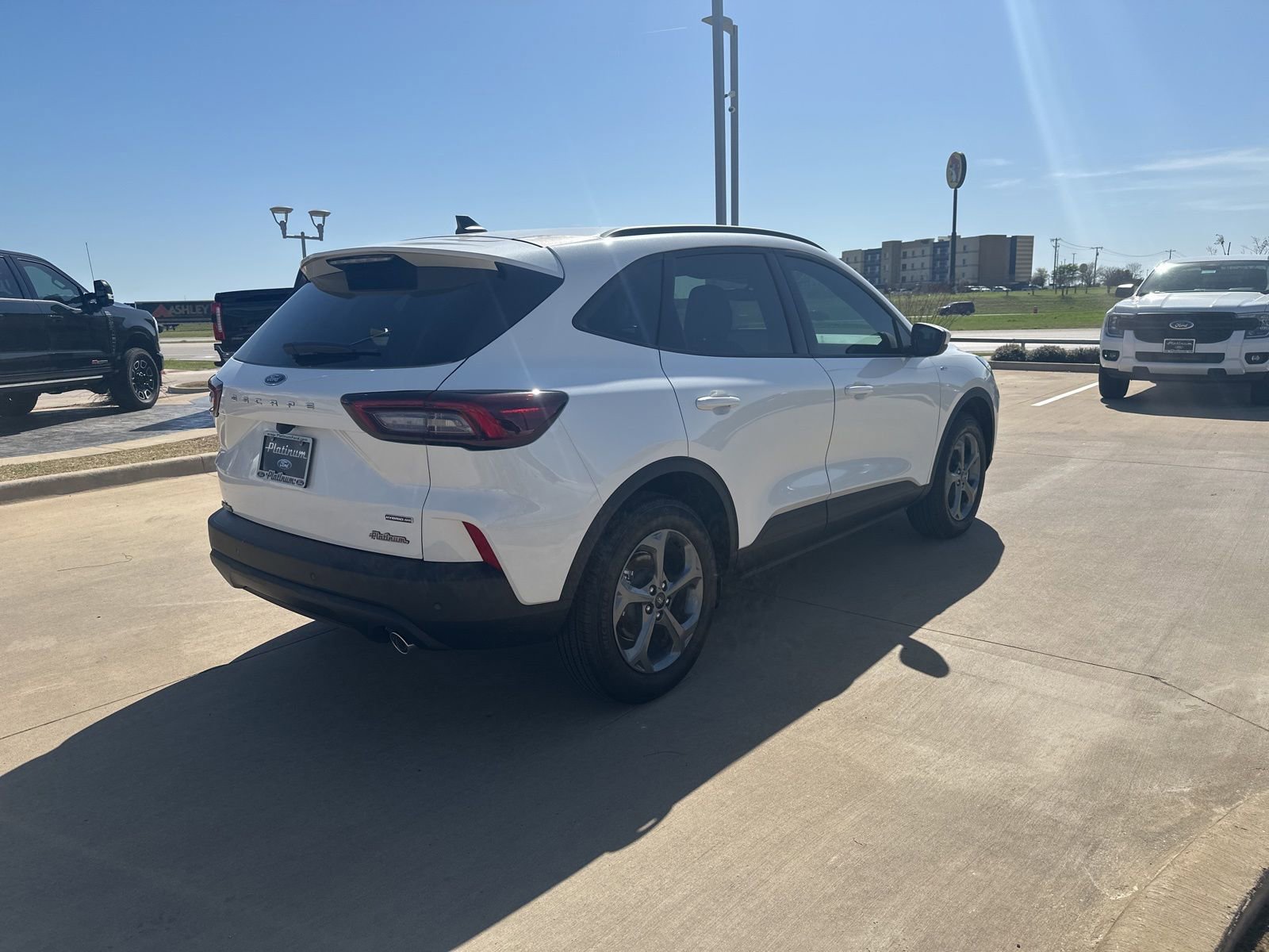 New 2026 Ford Escape ST-Line Select w/ Tech Pack #1 AWD/4WD image 5