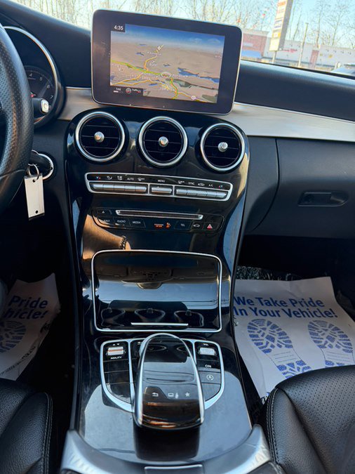 Used 2015 Mercedes-Benz C 300 4MATIC Sedan image 28