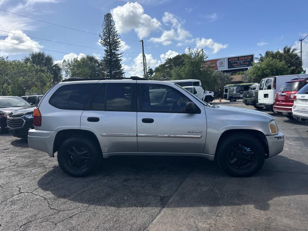 Used 2006 GMC Envoy SLE w/ Sle Preferred Equipment Group image 5