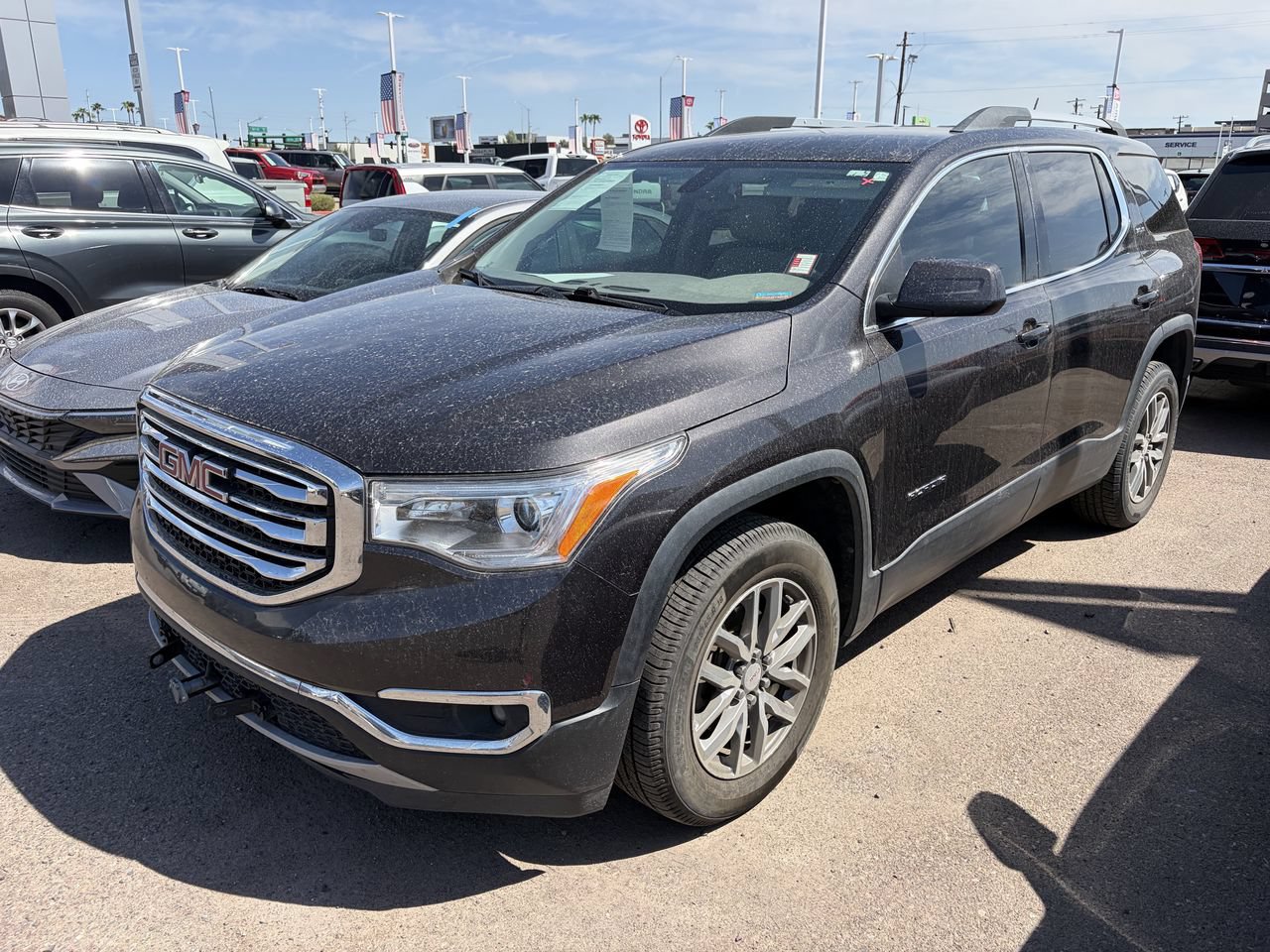 Used 2018 GMC Acadia SLE w/ Driver Alert Package I FWD image 5
