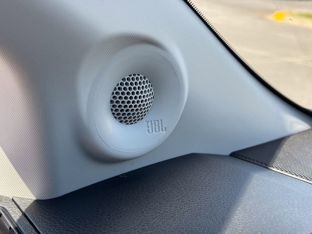 New 2026 Toyota Sienna XLE AWD/4WD image 11