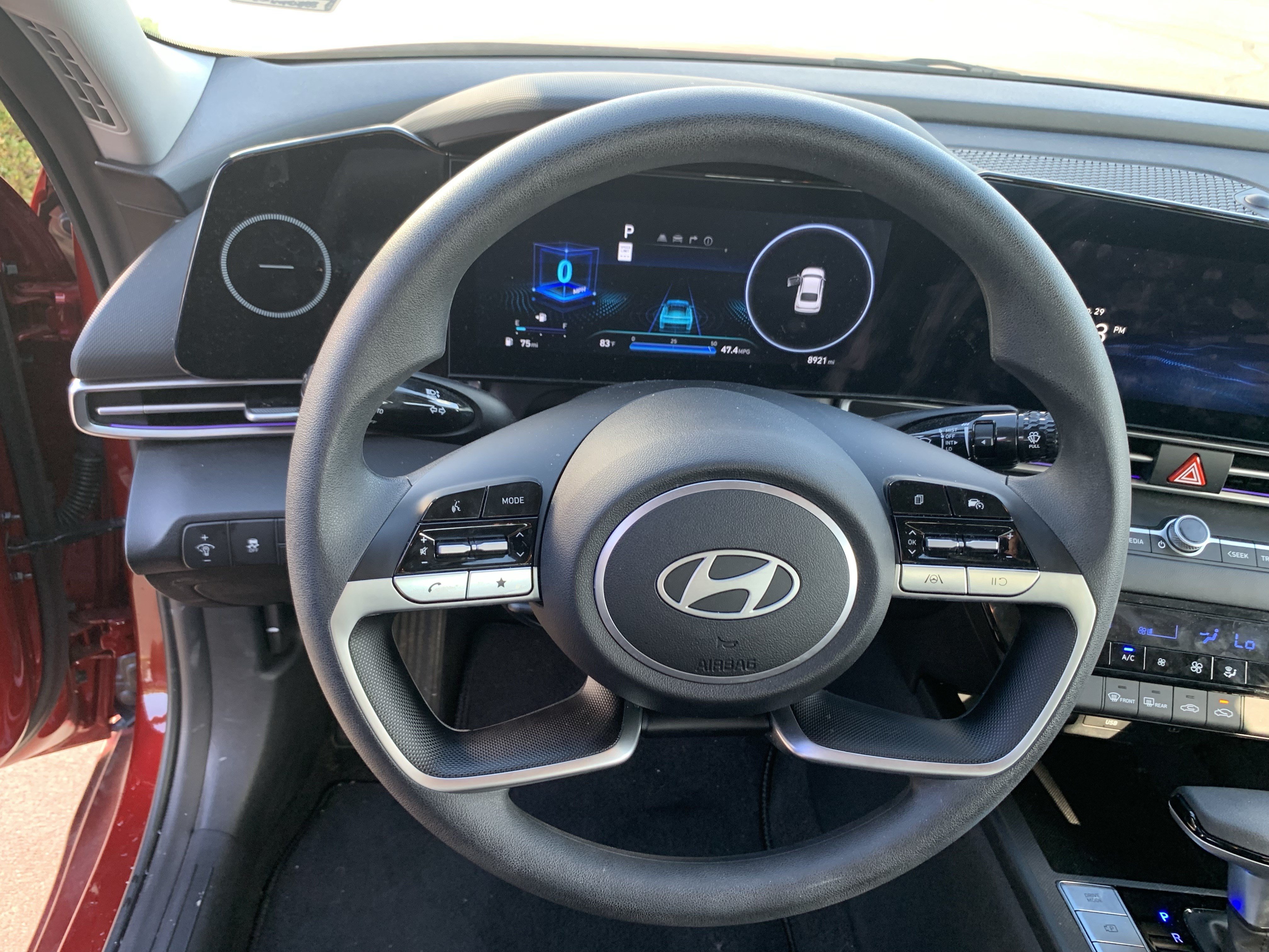 Used 2024 Hyundai Elantra SEL FWD image 18