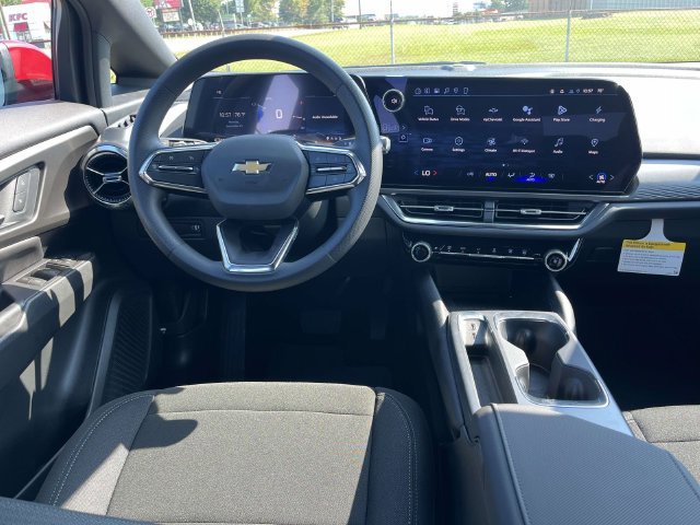 New 2026 Chevrolet Equinox EV LT FWD image 6
