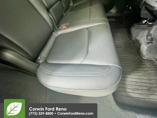 Used 2024 Tesla Model Y Performance AWD/4WD image 28