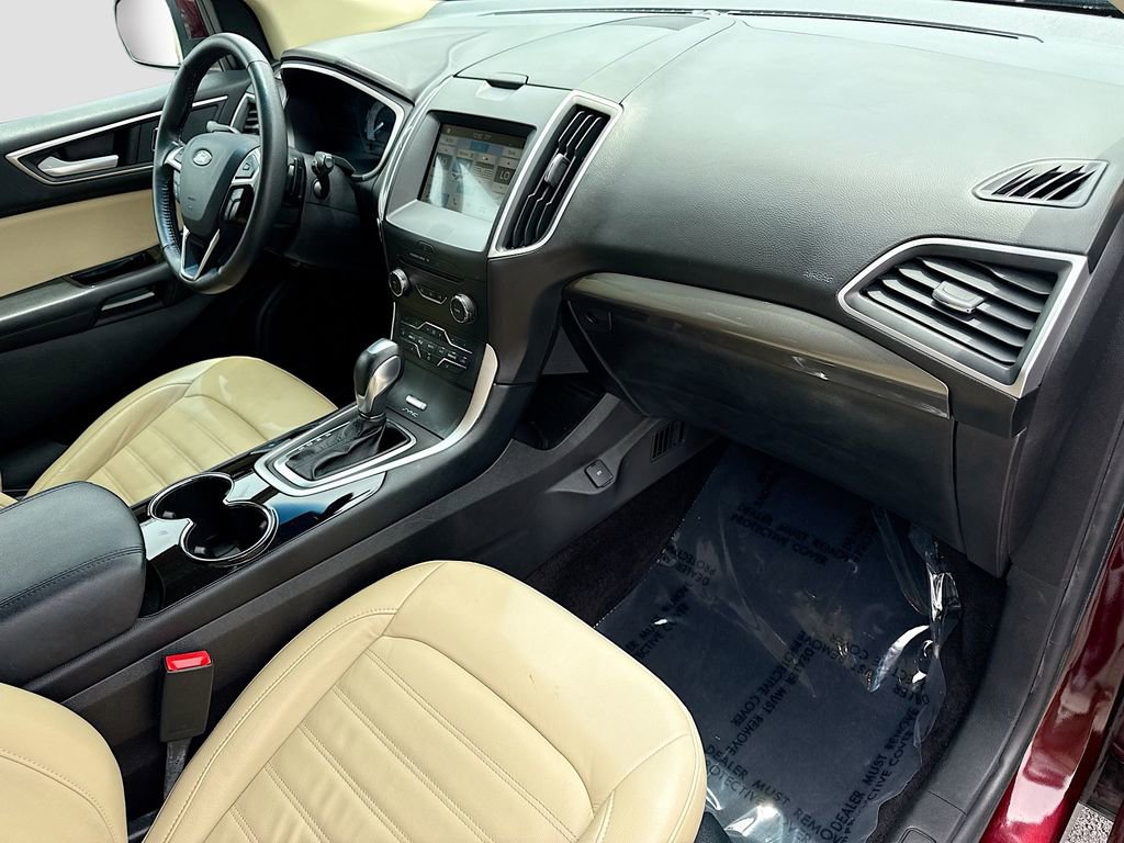 Used 2017 Ford Edge SEL w/ Equipment Group 201A FWD image 14