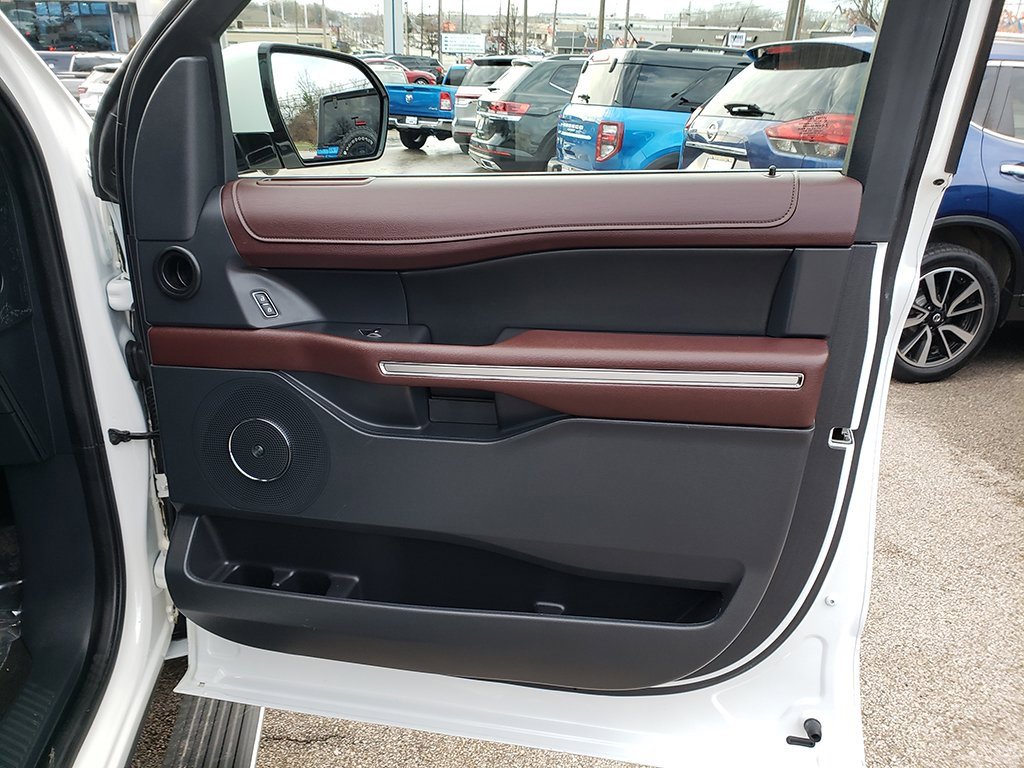 Certified 2022 Ford Expedition Limited image 20