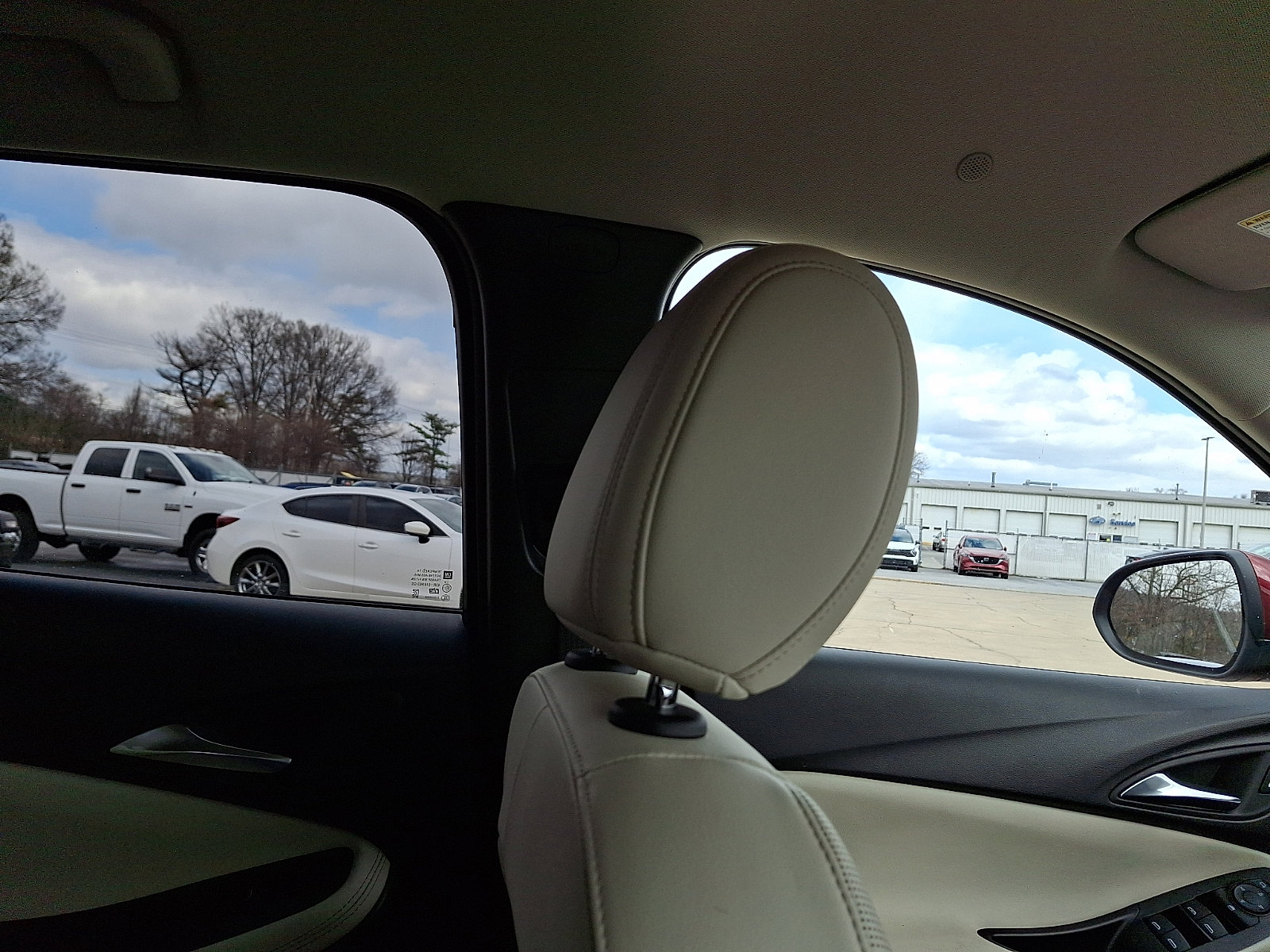 Used 2024 Buick Encore GX Avenir w/ Avenir Technology Package image 13