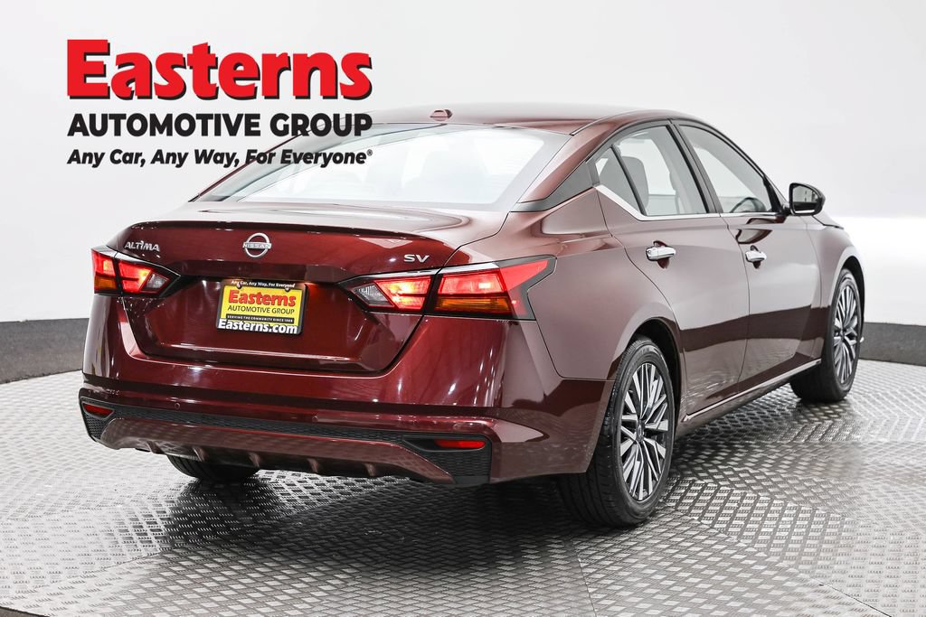 Used 2024 Nissan Altima 2.5 SV FWD image 4