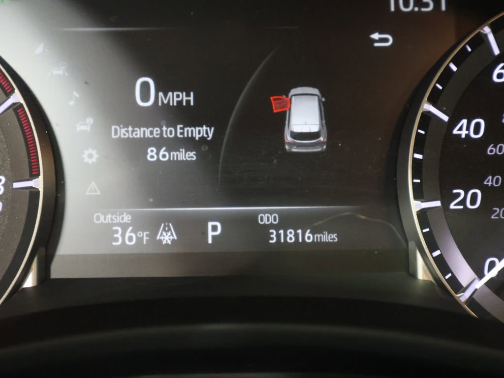 Used 2024 Toyota Highlander XLE image 40