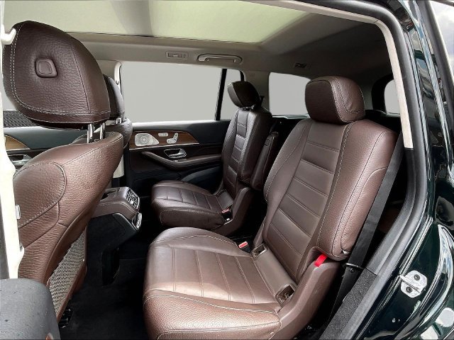 Used 2023 Mercedes-Benz GLS 450 4MATIC image 23