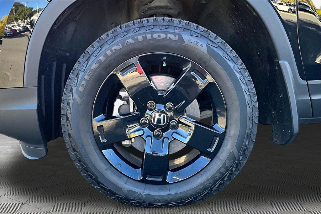 Certified 2026 Honda Ridgeline Black Edition image 24