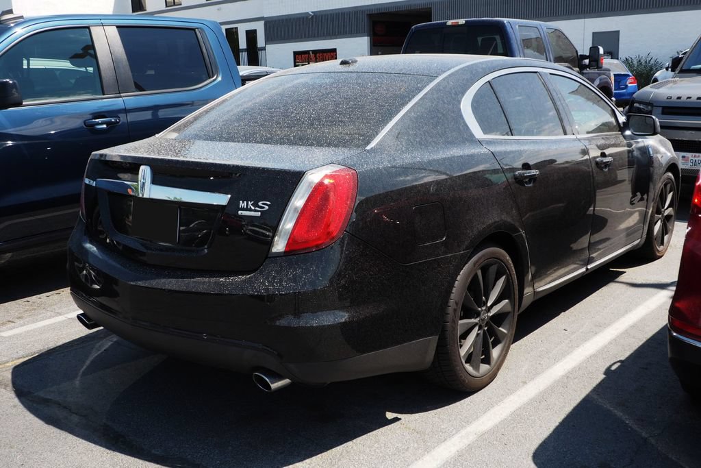 Used 2010 Lincoln MKS AWD image 3