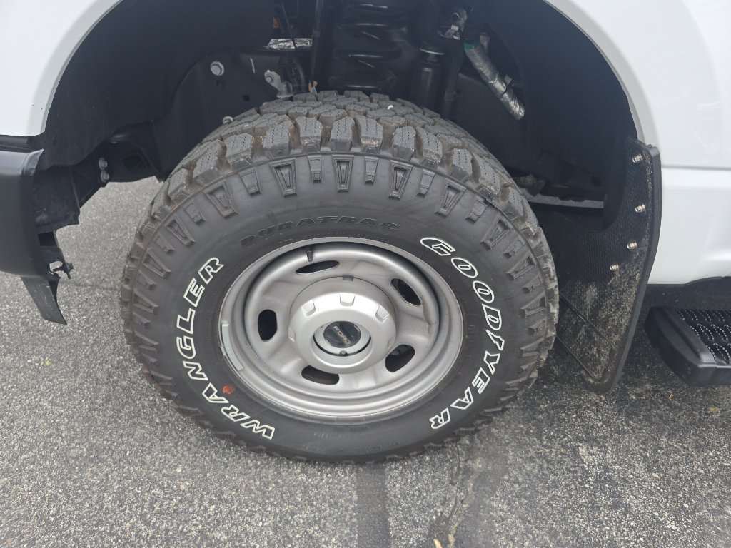 Used 2024 Ford F250 XL w/ 360-Degree Camera Package image 33