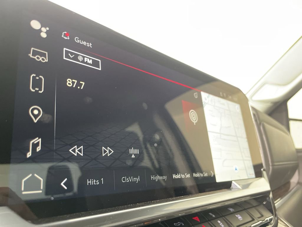 Used 2025 GMC Sierra 1500 SLE image 13