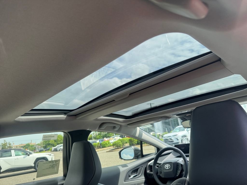 New 2026 Toyota Prius XLE FWD image 20
