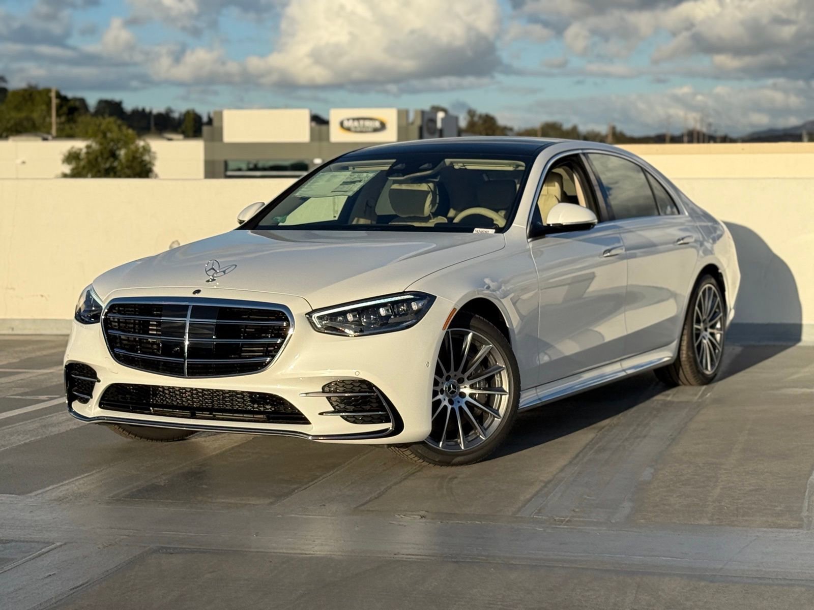 New 2026 Mercedes-Benz S 580e 4MATIC Sedan image 2