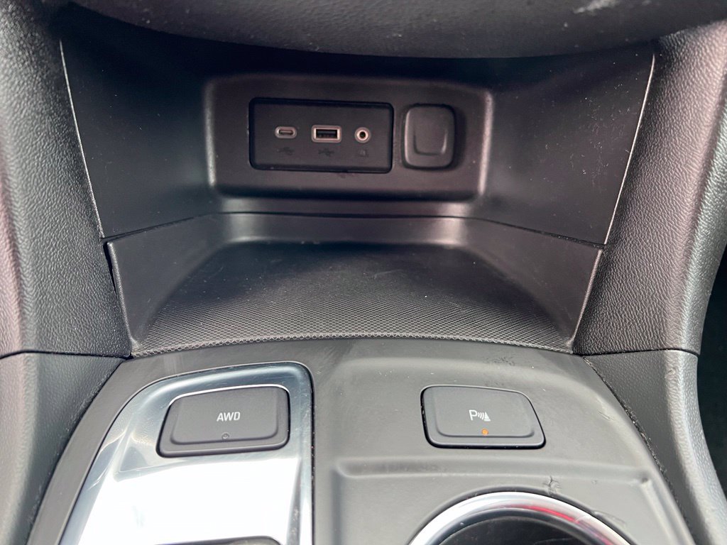 Used 2024 Chevrolet Equinox LT w/ LPO, Floor Liner Package AWD/4WD image 33