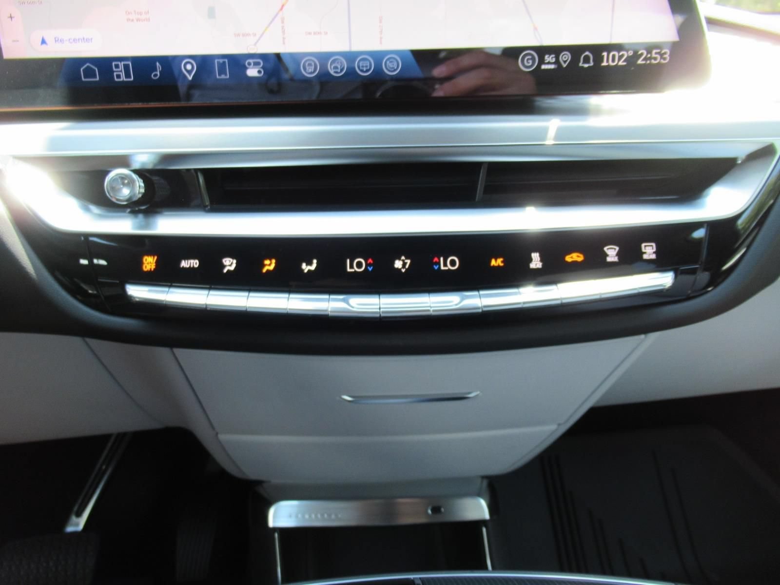 New 2026 Cadillac Lyriq Luxury RWD image 28