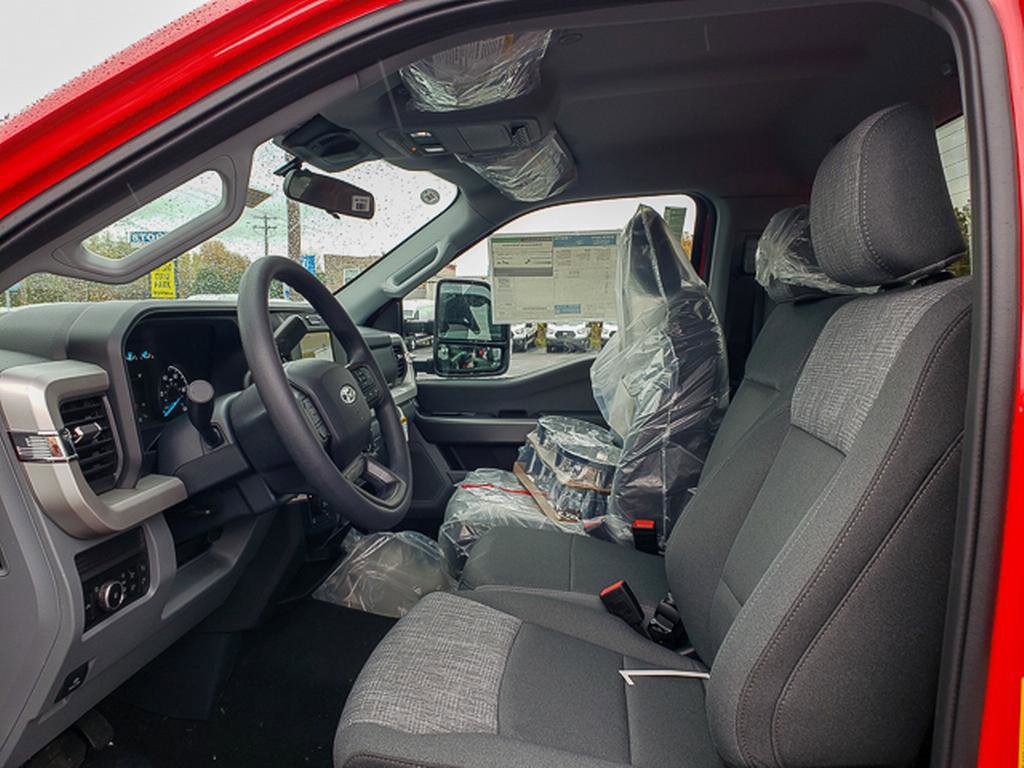 New 2026 Ford F350 XLT image 7