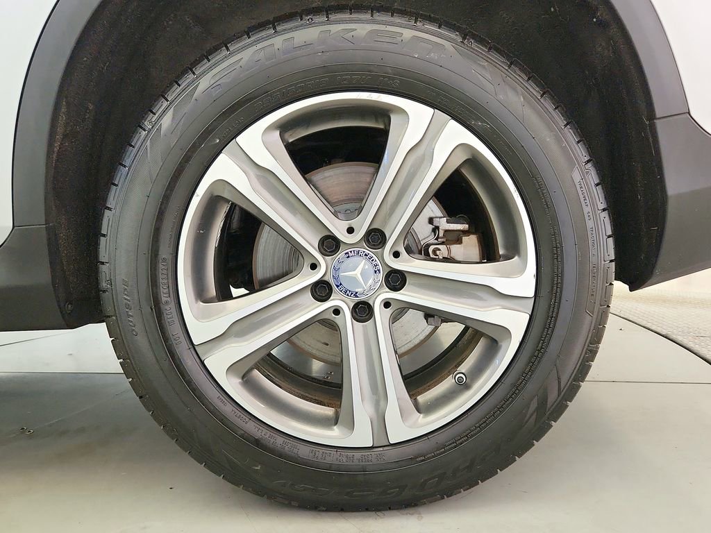 Used 2016 Mercedes-Benz GLC 300 4MATIC image 29