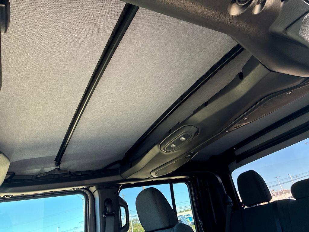 New 2025 Jeep Gladiator Sport image 20