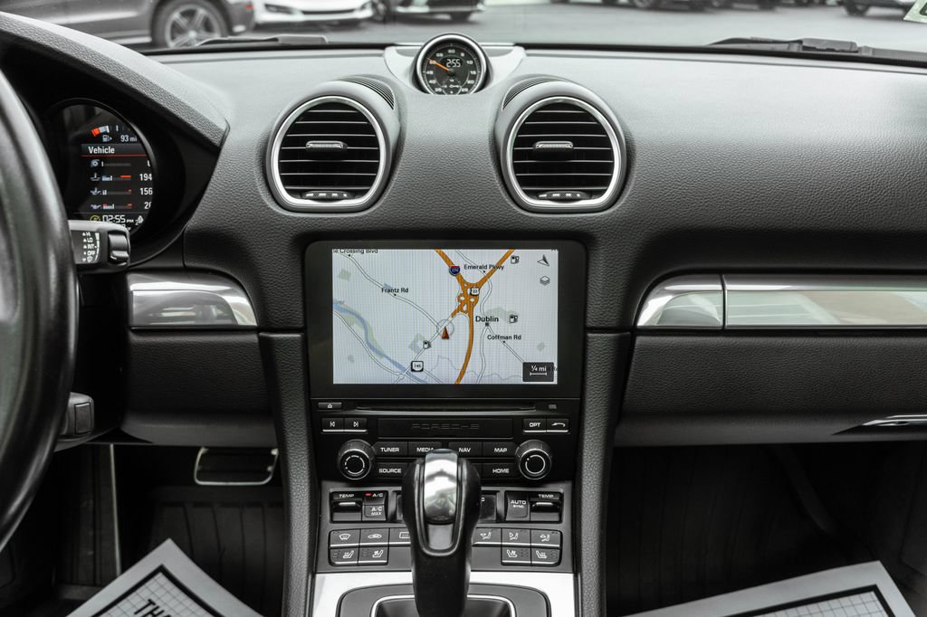 Used 2018 Porsche 718 Boxster GTS RWD image 19