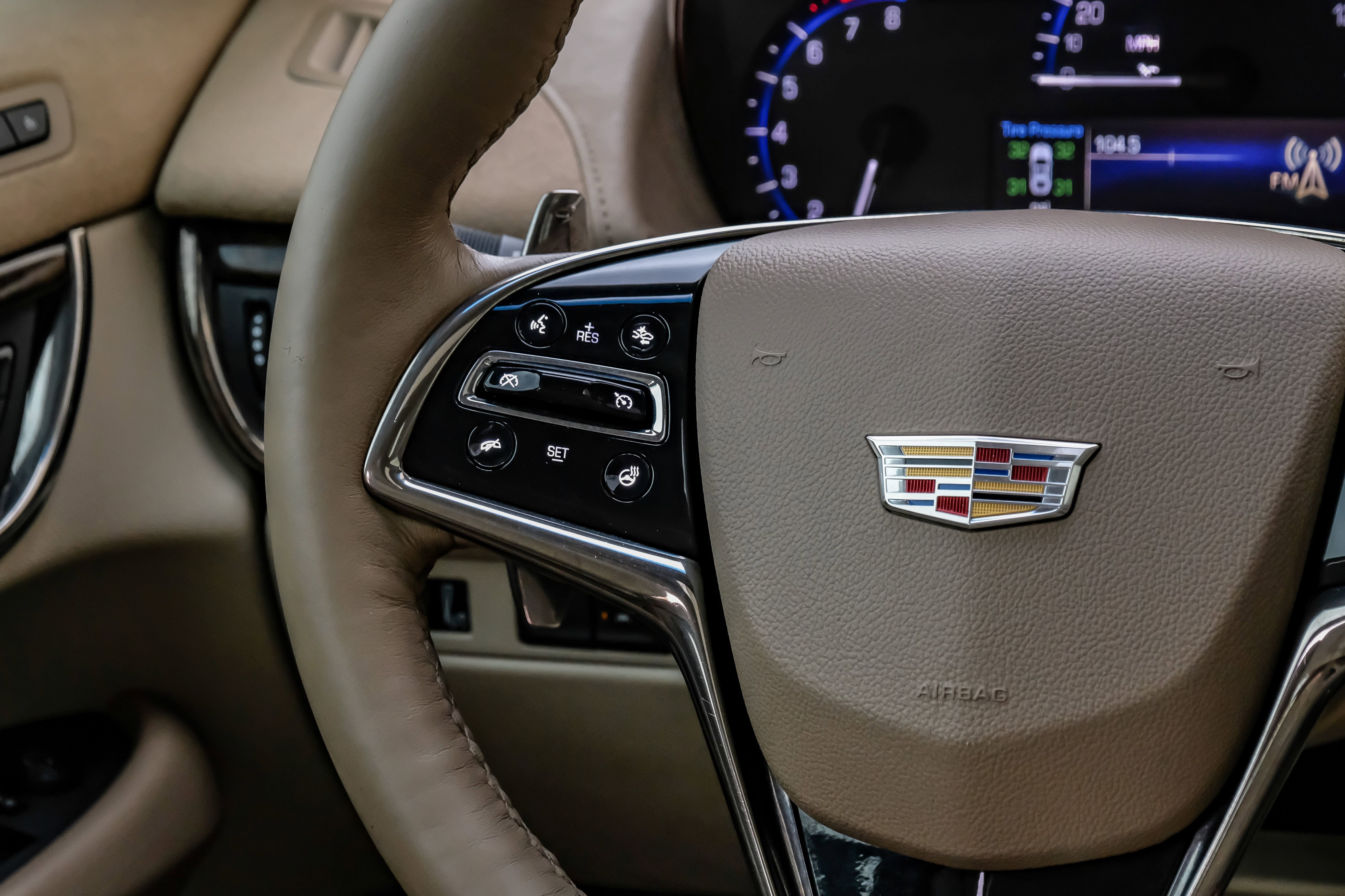 Used 2015 Cadillac ATS Performance w/ Cold Weather Package RWD image 16