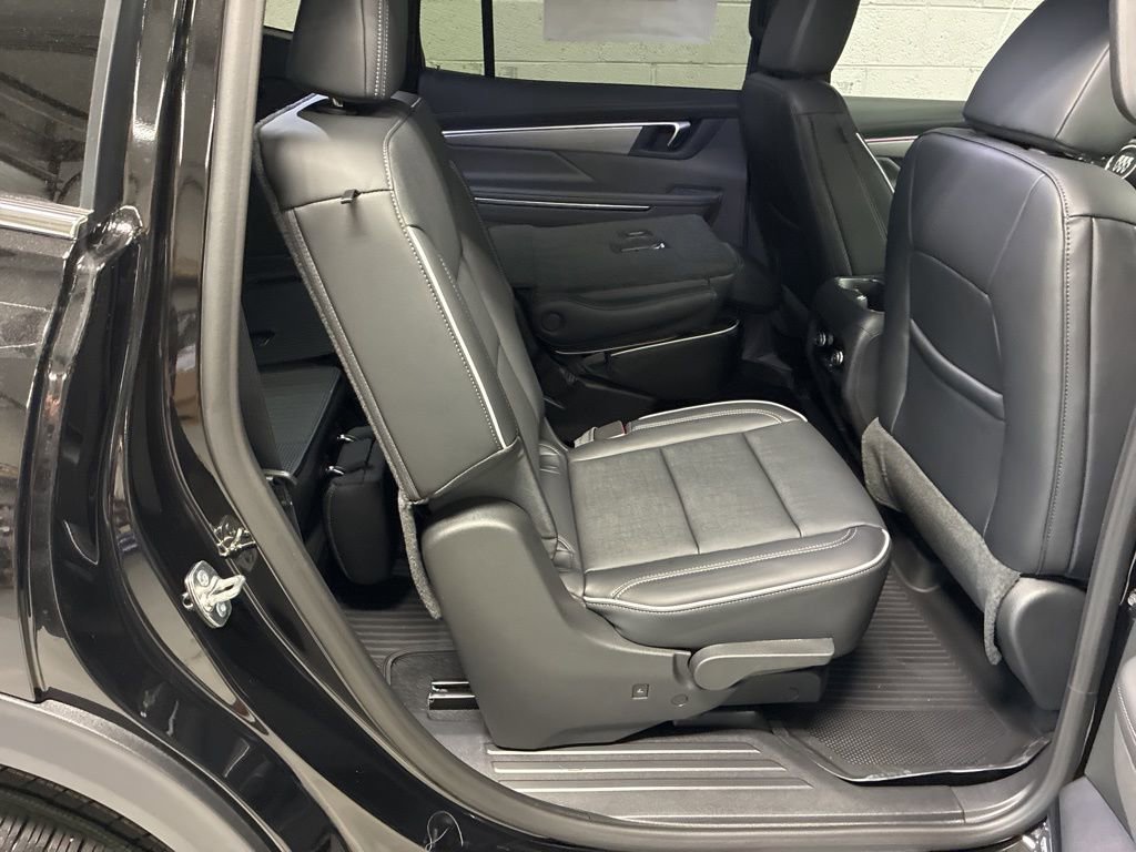 New 2026 Buick Enclave Preferred w/ Power Package image 17