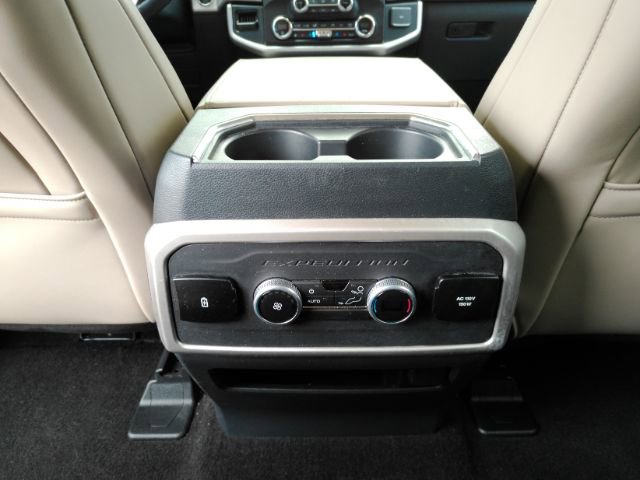 Used 2022 Ford Expedition XLT RWD image 30