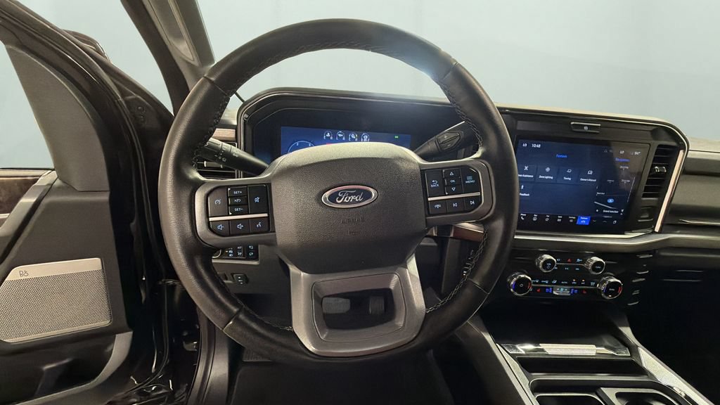 Used 2025 Ford F250 Lariat AWD/4WD image 12