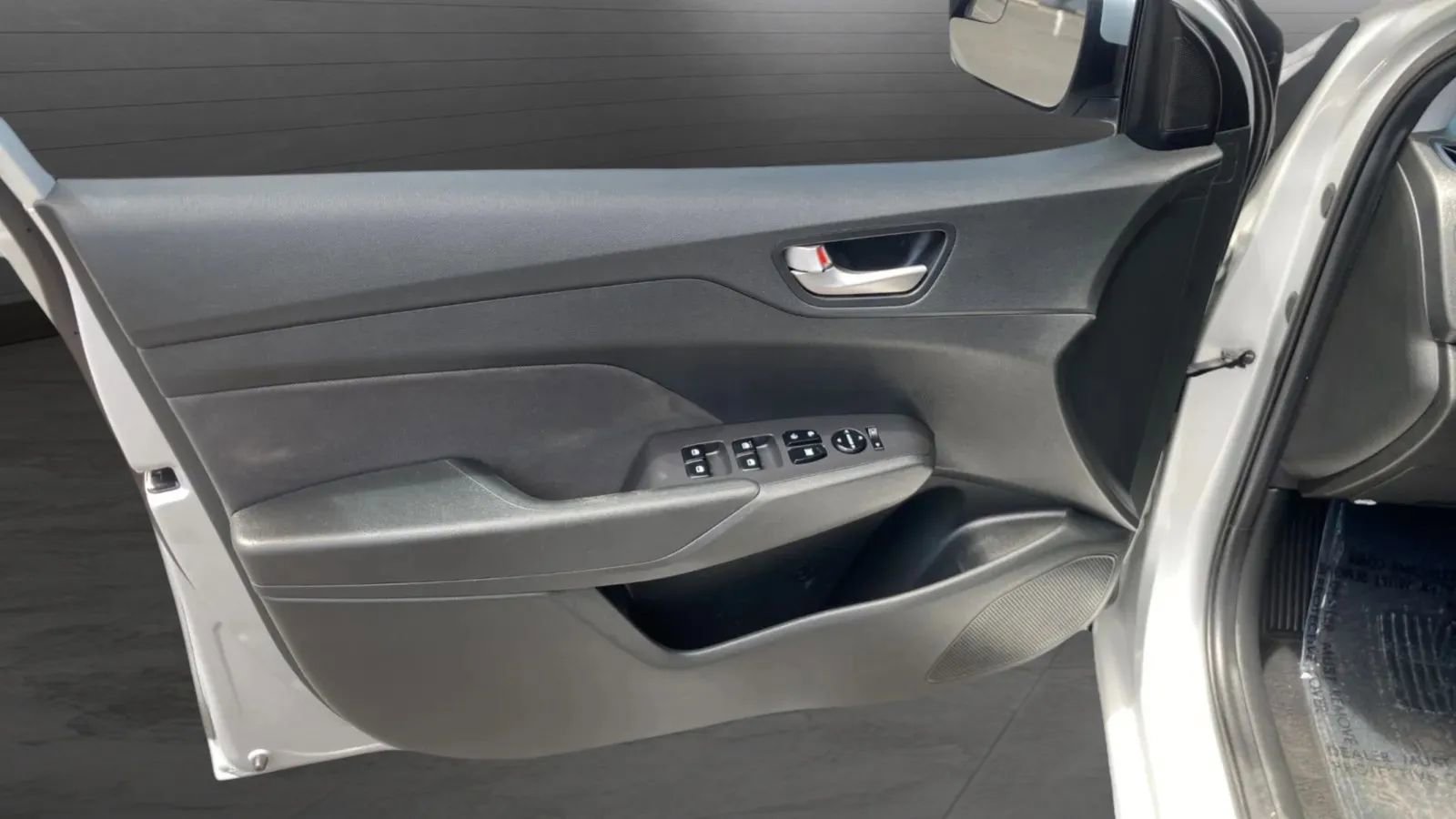 Used 2018 Hyundai Accent SEL FWD image 12
