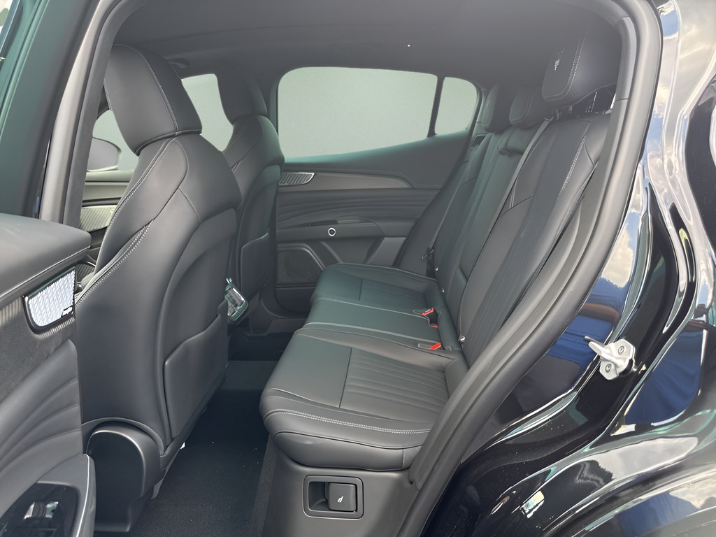 New 2025 Maserati Grecale Modena AWD/4WD image 30
