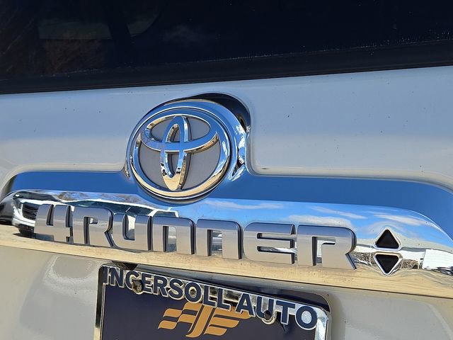 Used 2021 Toyota 4Runner Limited AWD/4WD image 30